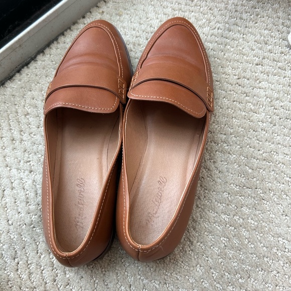Madewell Women's Tan Loafers - Picture 4 of 4